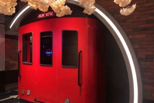 销售酒的简单话术（轻松掌握：酒类销售的艺术语言）