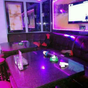 探索杭州KTV娱乐新地标：亭址豪华娱乐空间