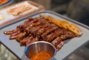 边用餐边欢唱，杭州KTV美食娱乐新体验