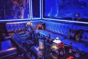 线上酒销售人员方式方法（重塑线上酒类销售：策略与技巧新视角）