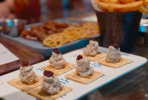 酒销售技巧与话术与管理（革新酒品销售策略：高效沟通技巧与团队管理体系）