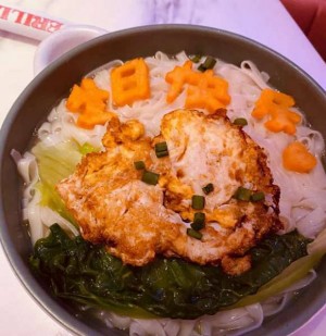 杭州滨江圣地娱乐KTV：尽享奢华音律与璀璨夜色