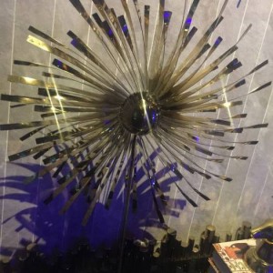 餐饮销售酒的技巧与方法（创新策略：餐饮场所酒水销售的艺术与科学）