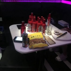 杭州国汇ktv消费多少（杭州国汇KTV娱乐体验及消费概览）