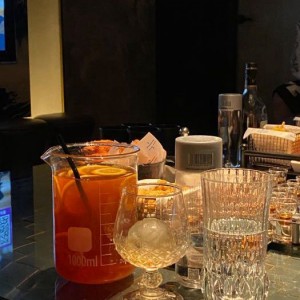 杭州东方汇商务KTV：尊享奢华娱乐新体验