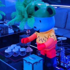 杭州生意火爆的酒吧招聘商务迎宾,一般在哪招聘